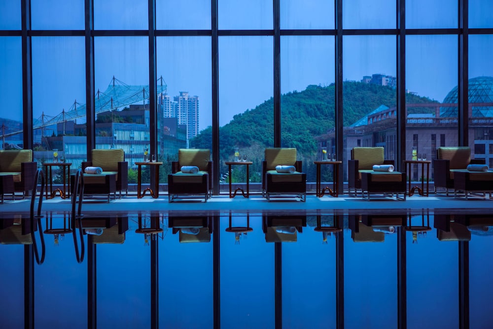 renaissance guiyang hotel