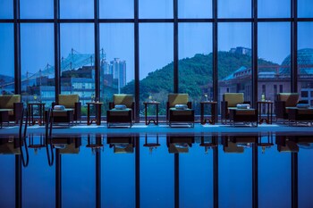 renaissance guiyang hotel