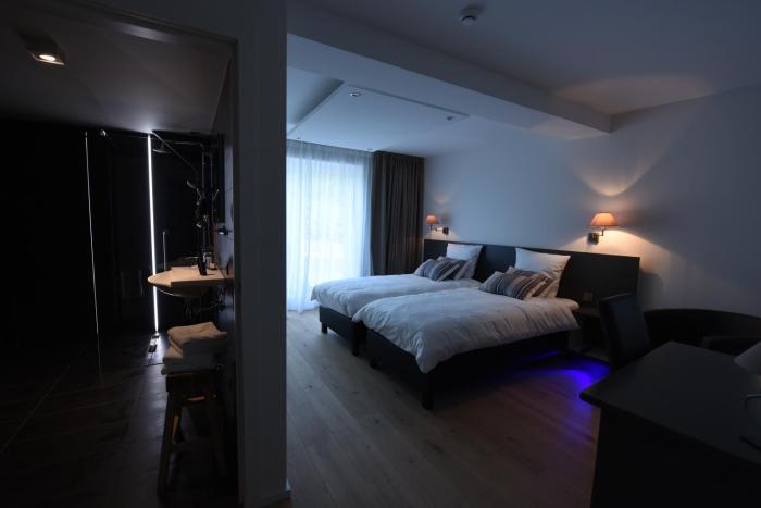 le 24 hotel