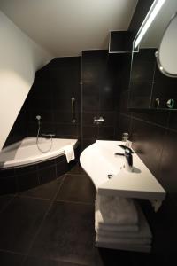 le 24 hotel