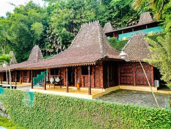 villa borobudur resort