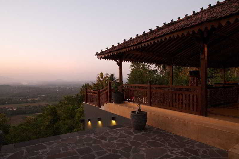 villa borobudur resort