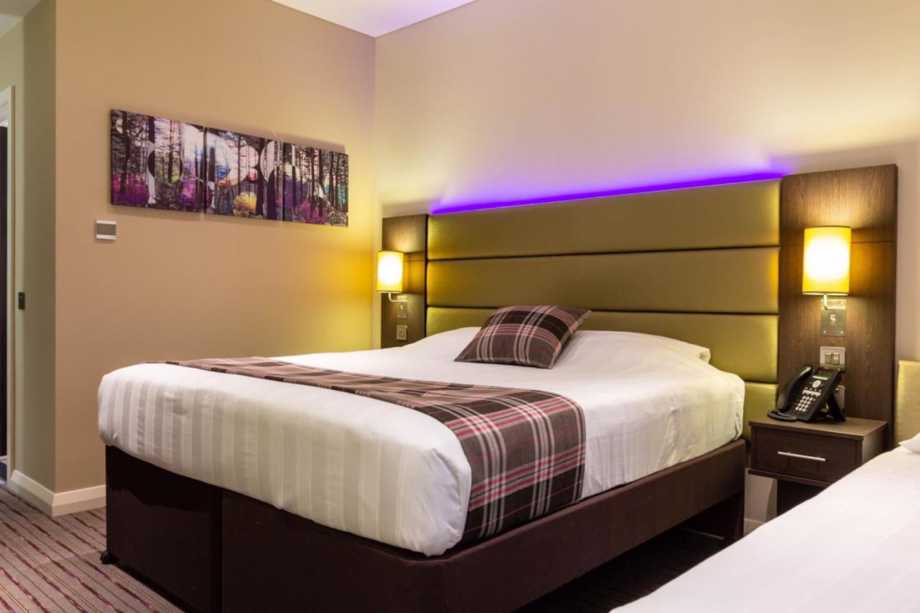 premier inn dubai al jaddaf