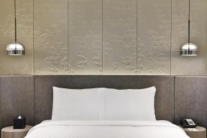 Courtyard By Marriott Al Barsha, Dubai,Al Barsha Road, Behind Mall Of Emirates,4 star