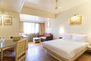 infiniti hotel and spa