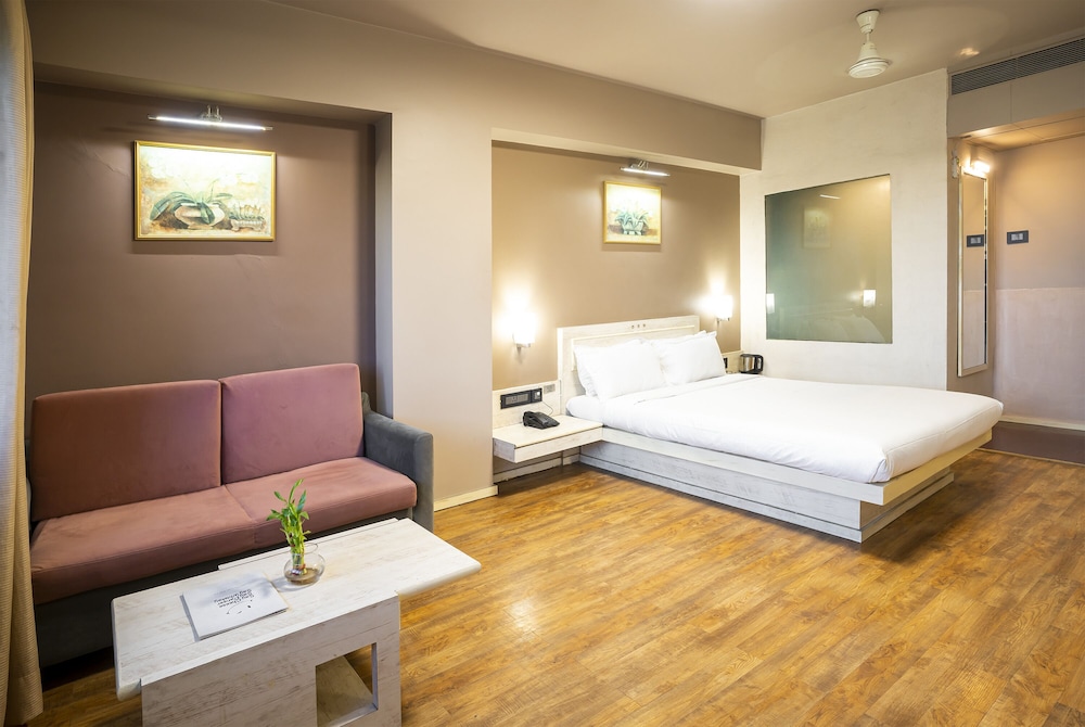 infiniti hotel and spa