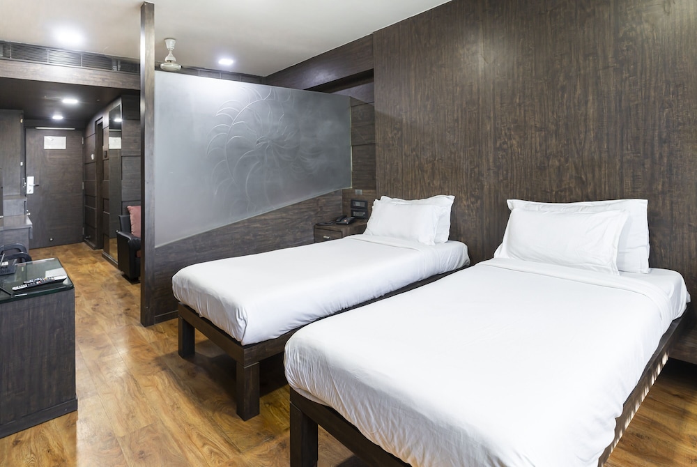 infiniti hotel and spa