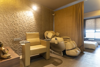 infiniti hotel and spa