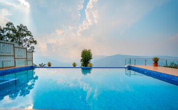 cloud mist resort and spa