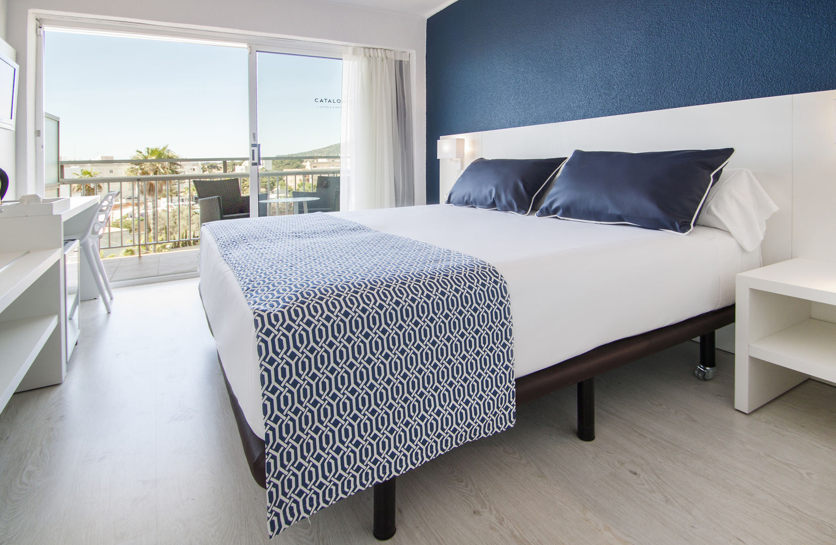 catalonia del mar adults only