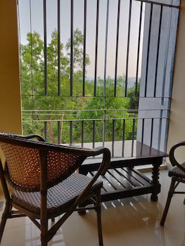 paradise wild hills