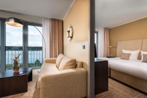 elaya hotel hamburg finkenwerder