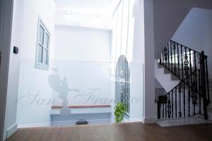 hostal san francisco