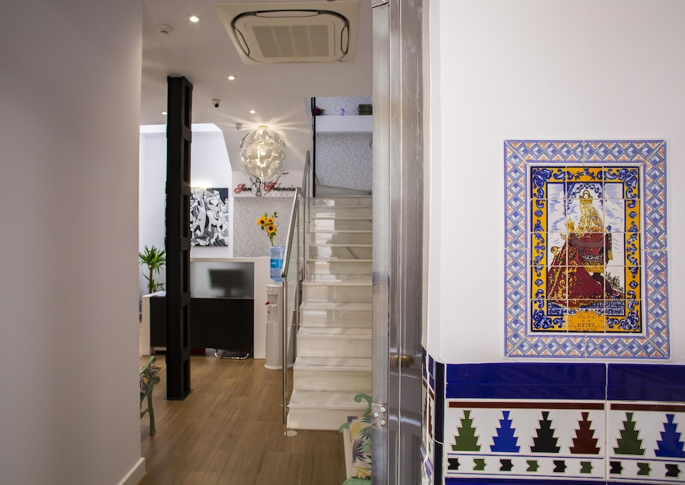 hostal san francisco