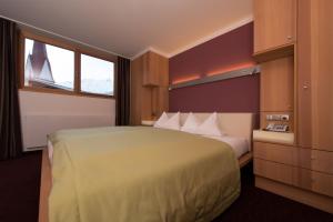 hotel alpina solden adults only