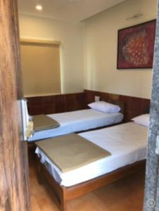 Hotel Parag Deluxe Lodging,India>>Kolhapur,1 star