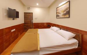hotel parag deluxe lodging