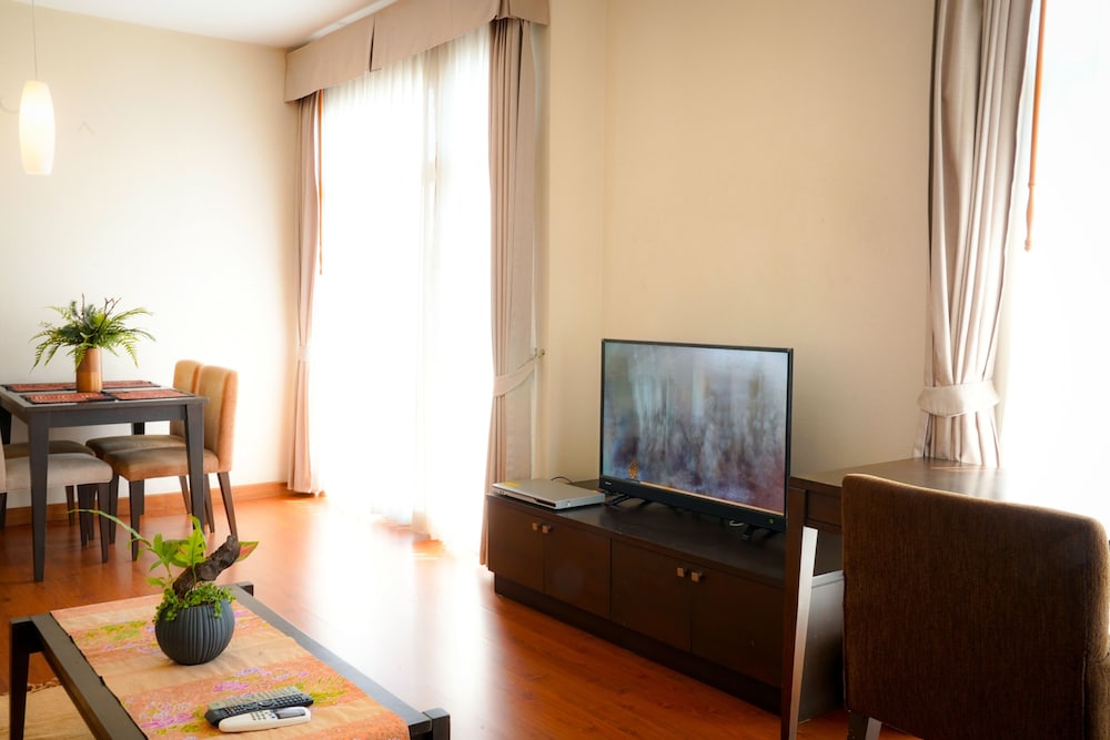 siam bright suite