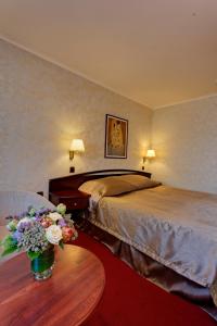 Hotel Capitol,Kavarna>>Golden Sands,4 star