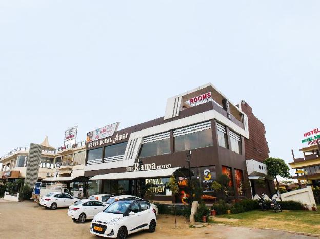 hotel royal amar
