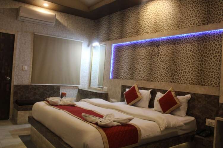 hotel royal amar