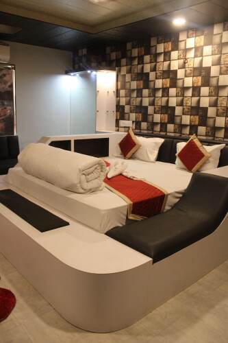 hotel royal amar