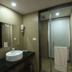 spoorti resort and club