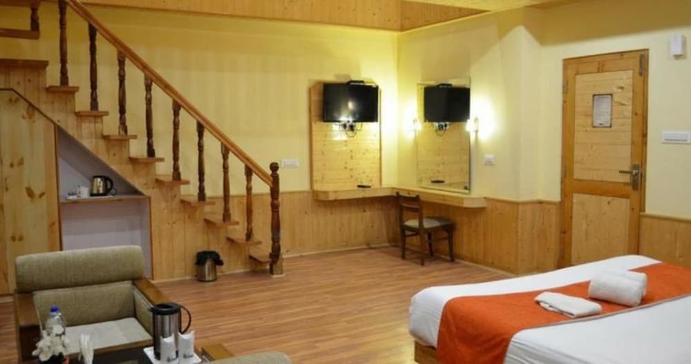 gezellig inn vardhan hills