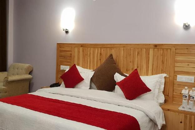 gezellig inn vardhan hills