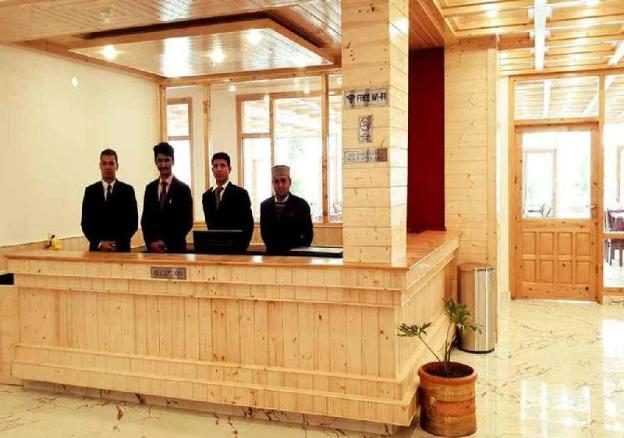 gezellig inn vardhan hills