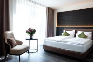 in2 the boardinghouse