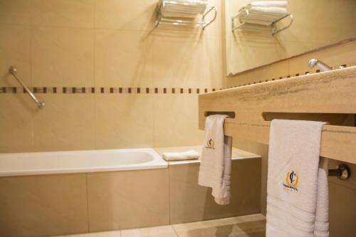 hotel catalinas tucuman