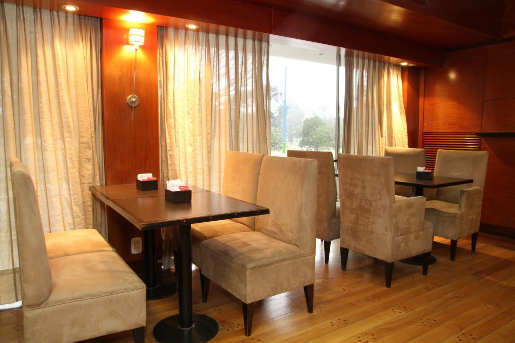 hotel catalinas tucuman