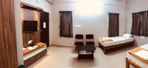 sharada residency hostel