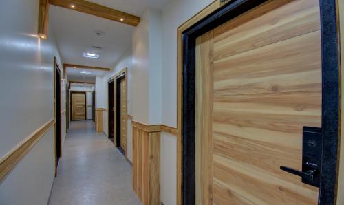 hotel amisha international