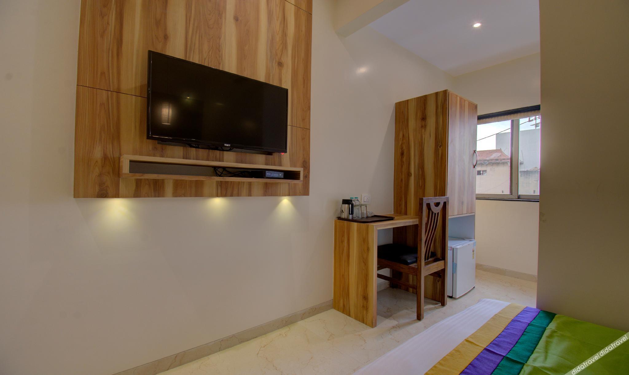 hotel amisha international