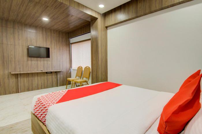 v hotel by oyo rooms