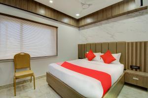 V Hotel By Oyo Rooms,48-15-7 Nagarjuna 2Nd Road Nagarjuna Nagar,Nagarjuna 2Nd Road,3 star