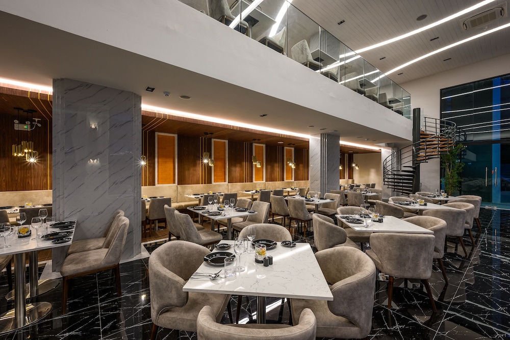 mida grande resort phuket