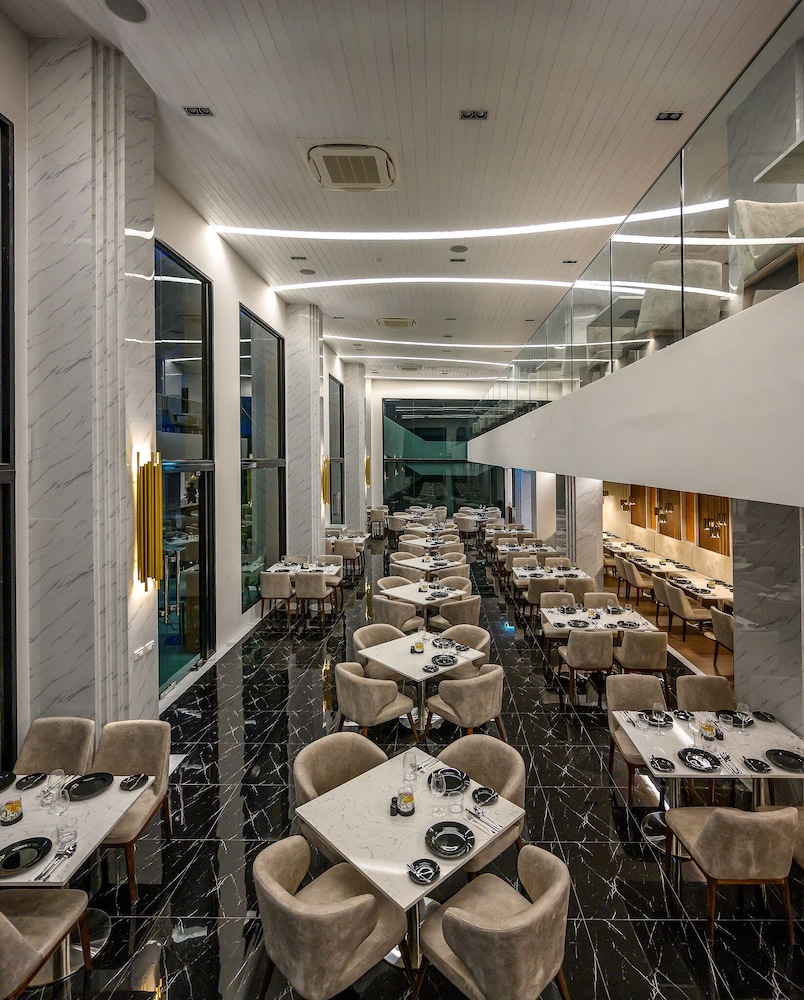 mida grande resort phuket