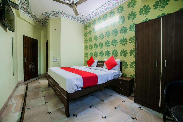 hotel white palace