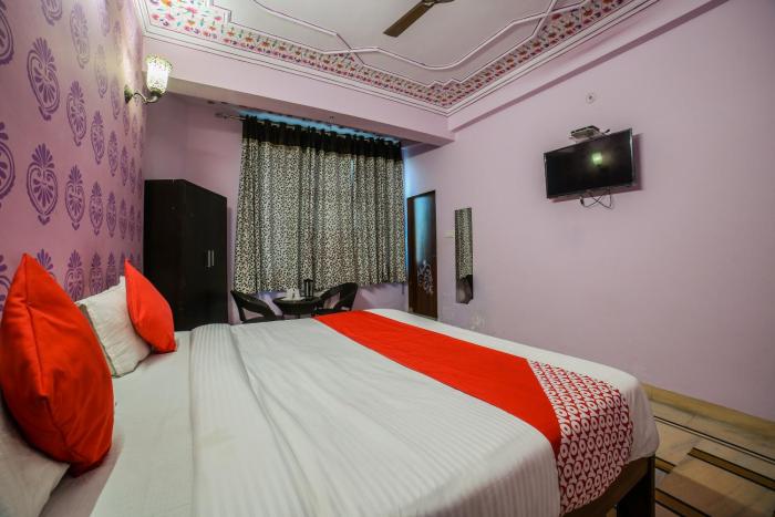 hotel white palace