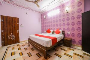 hotel white palace