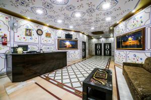hotel white palace