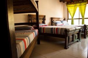 hostal pelikan taganga