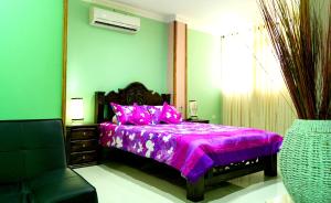 hostal pelikan taganga