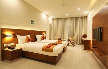 Hotel Kabani Palace,Kochi>>Chempu,3 star