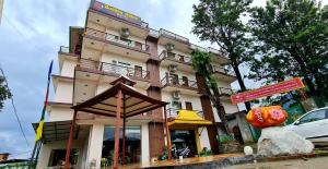 hotel buddha house himalayan brothers