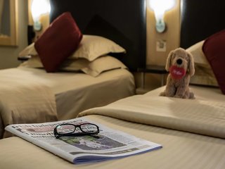 academy plaza hotel