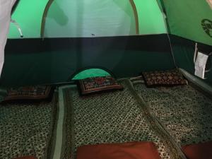 sabas tent and camping